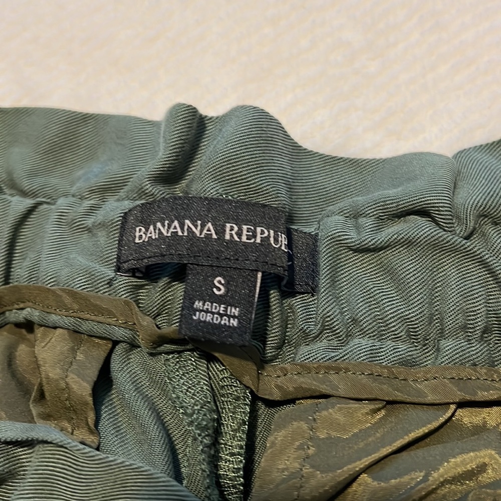 Banana Republic Draw String Jogger Pants - image 5